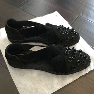 🍭 Zara Crossover Espadrilles with Rose Studs